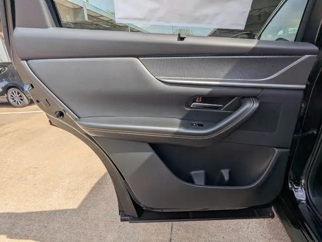 2026 Mazda X-90 Premium Plus