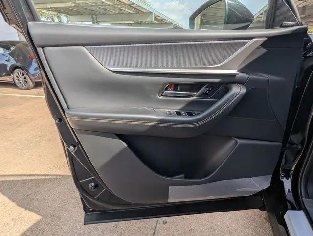 2026 Mazda X-90 Premium Plus