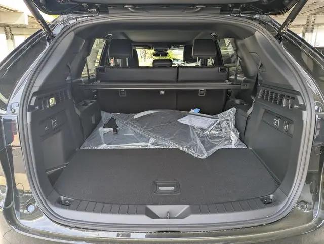 2026 Mazda X-90 Premium Plus
