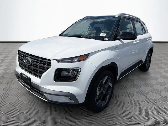 2026 Hyundai Venue SEL w/Two-Tone Roof
