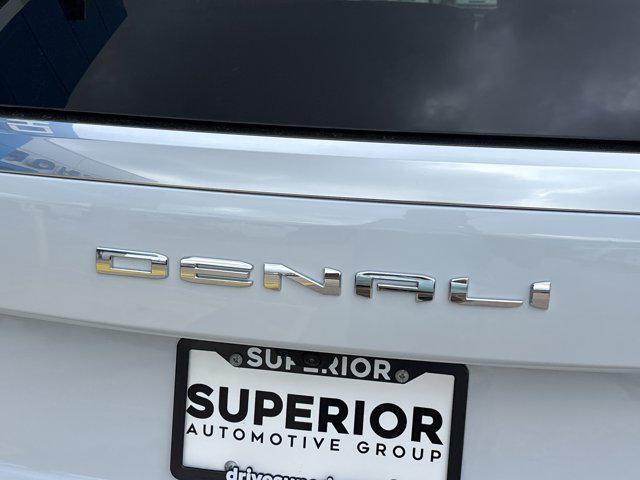 2026 GMC Yukon 4WD Denali