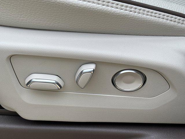 2026 GMC Yukon 4WD Denali