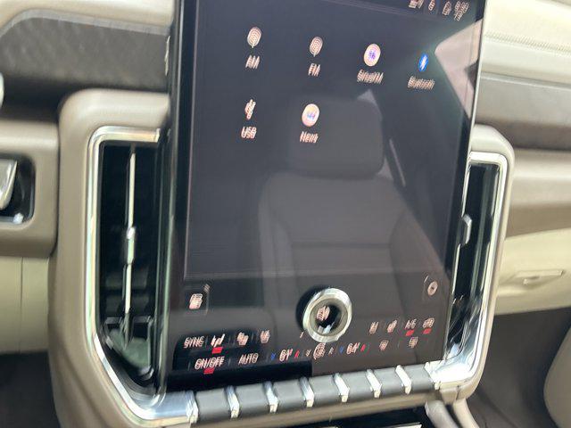 2026 GMC Yukon 4WD Denali