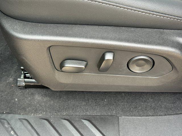 2026 GMC Canyon Elevation, 4WD