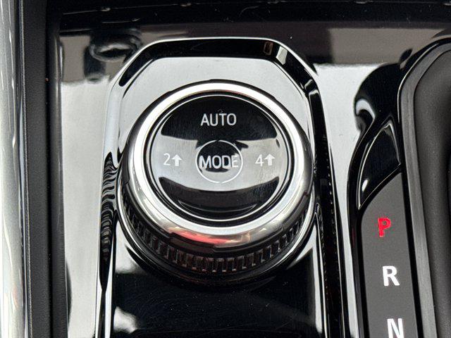 2026 GMC Canyon Elevation, 4WD