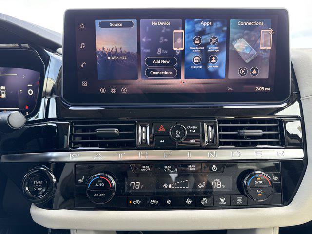 2026 Nissan Pathfinder SL