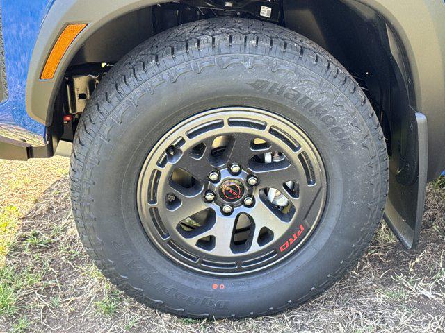 2026 Nissan Frontier Crew Cab Long Bed PRO-4X 4x4
