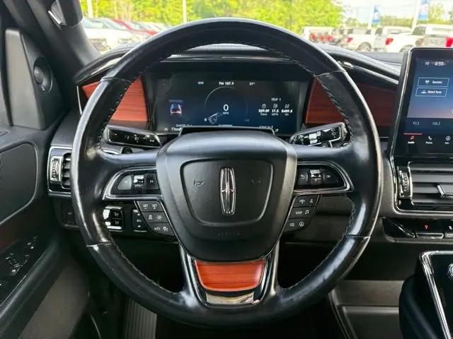 2024 Lincoln Navigator Premiere L