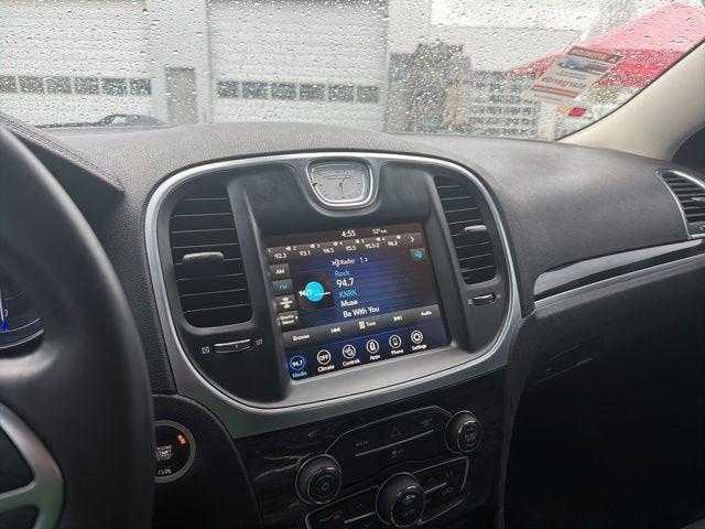 2018 Chrysler 300 Touring L