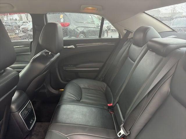 2018 Chrysler 300 Touring L