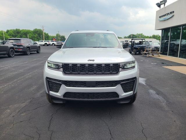 2026 Jeep Grand Cherokee L Altitude 4x4