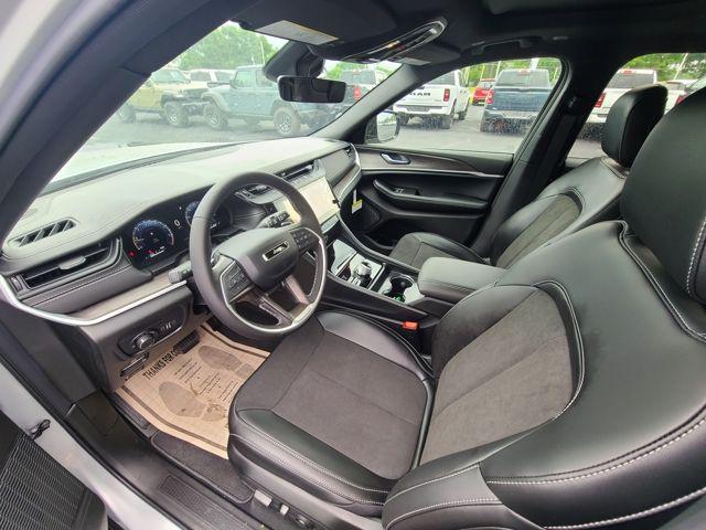 2026 Jeep Grand Cherokee L Altitude 4x4