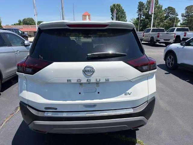 2023 Nissan Rogue SV FWD