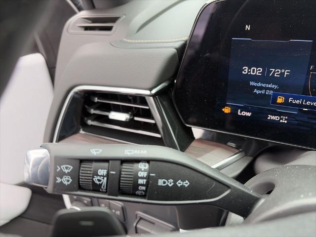 2025 Chevrolet Suburban 4WD Premier