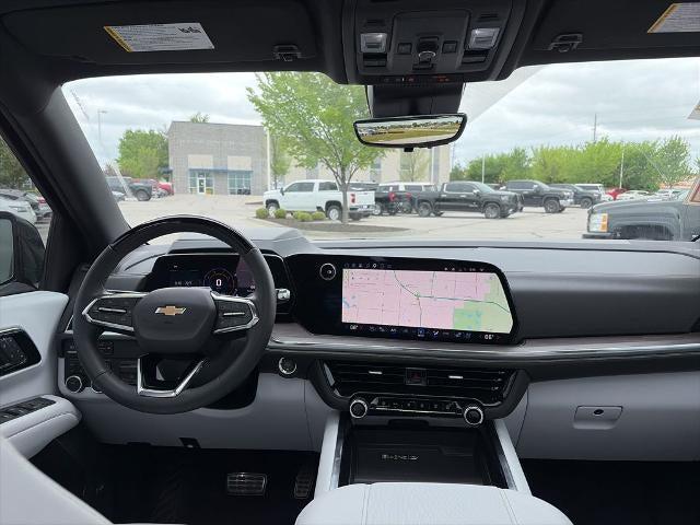 2025 Chevrolet Suburban 4WD Premier