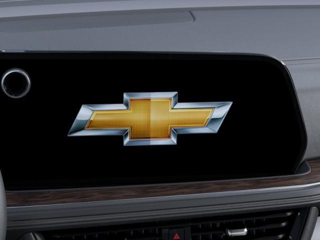 2025 Chevrolet Suburban 4WD Premier