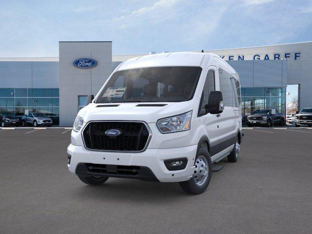 2025 Ford Transit Passenger Wagon XLT