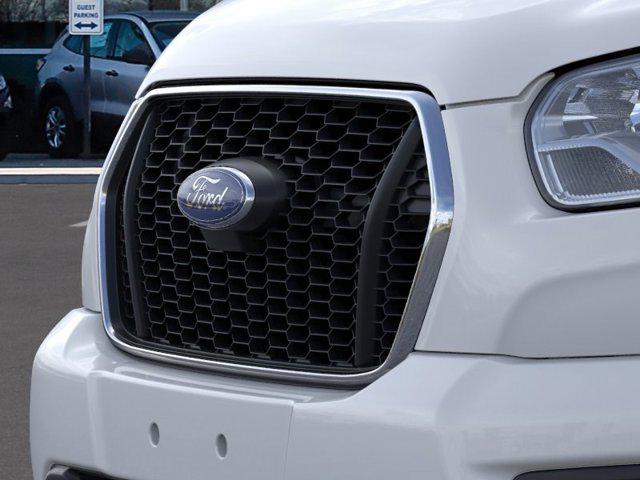 2025 Ford Transit Passenger Wagon XLT