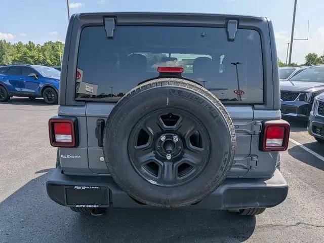 2021 Jeep Wrangler Sport 4x4