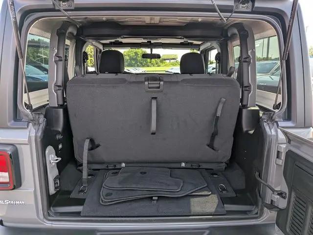2021 Jeep Wrangler Sport 4x4