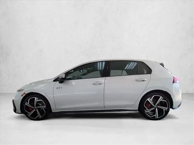 2025 Volkswagen Golf GTI 2.0T SE