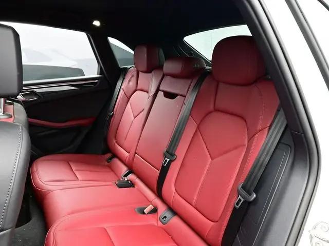 2024 Porsche Macan T