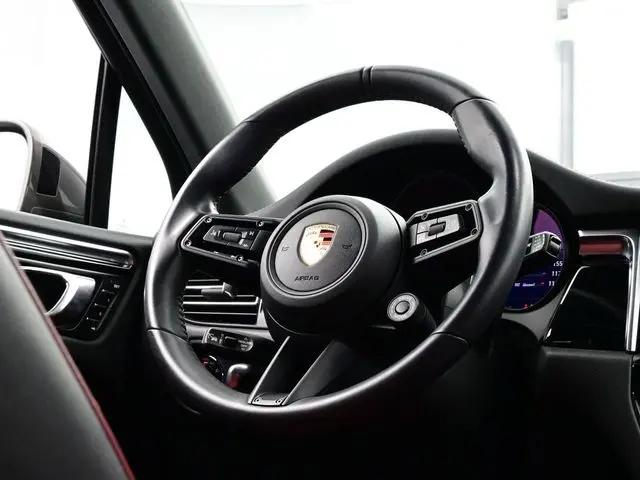 2024 Porsche Macan T