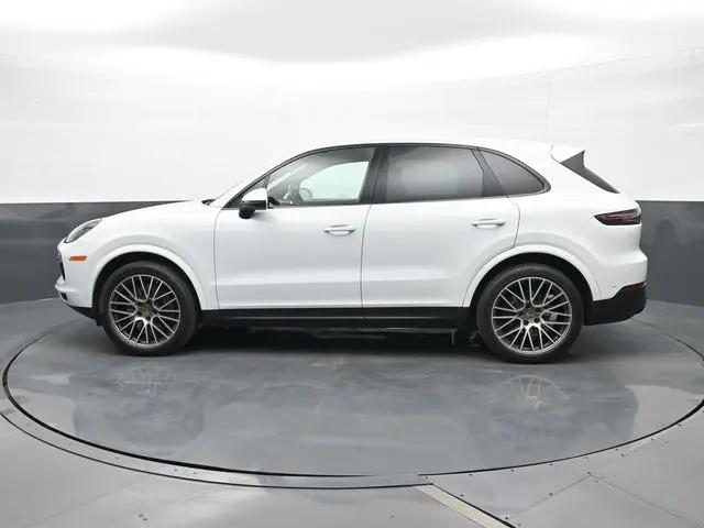 2023 Porsche Cayenne Platinum Edition