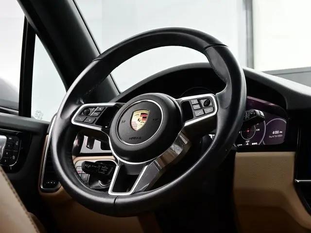 2023 Porsche Cayenne Platinum Edition