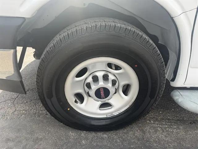 2021 GMC Savana Cargo RWD 2500 Regular Wheelbase Work Van