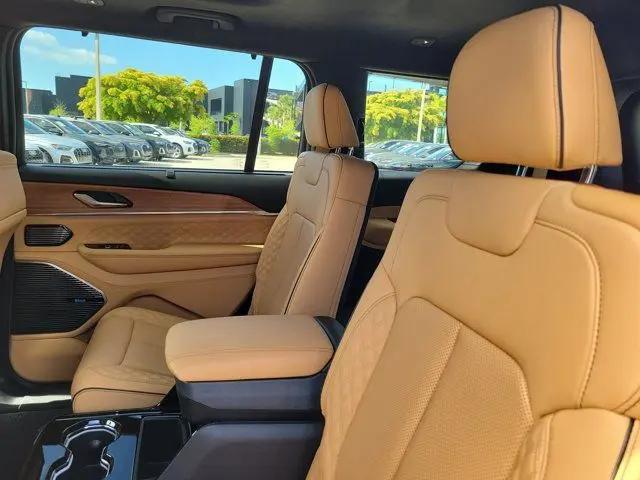 2024 Jeep Grand Cherokee L Summit Reserve 4x4