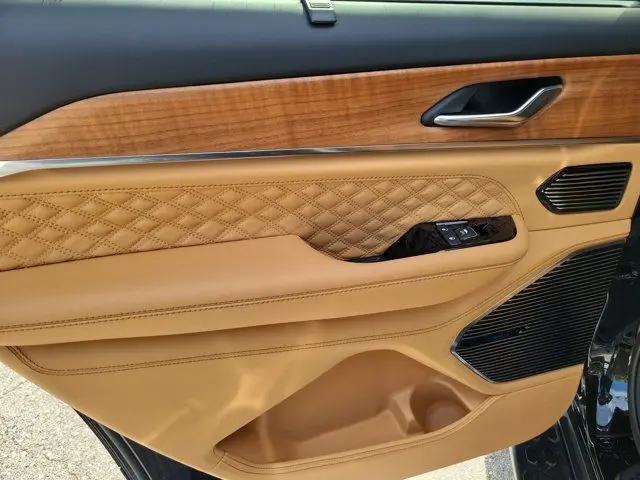 2024 Jeep Grand Cherokee L Summit Reserve 4x4