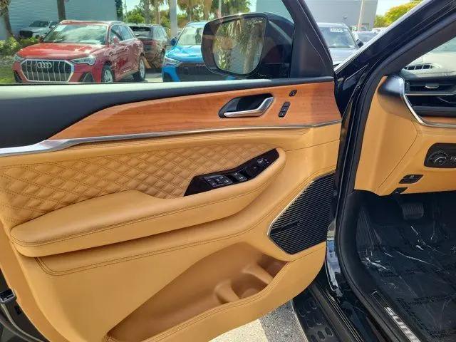 2024 Jeep Grand Cherokee L Summit Reserve 4x4