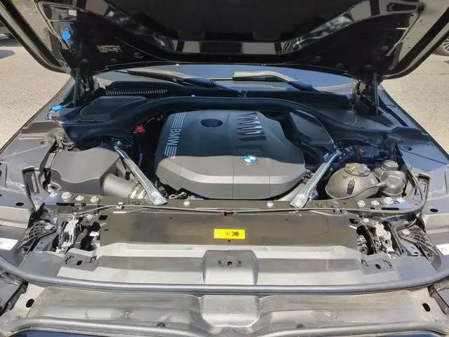 2027 BMW 5 Series 550e xDrive