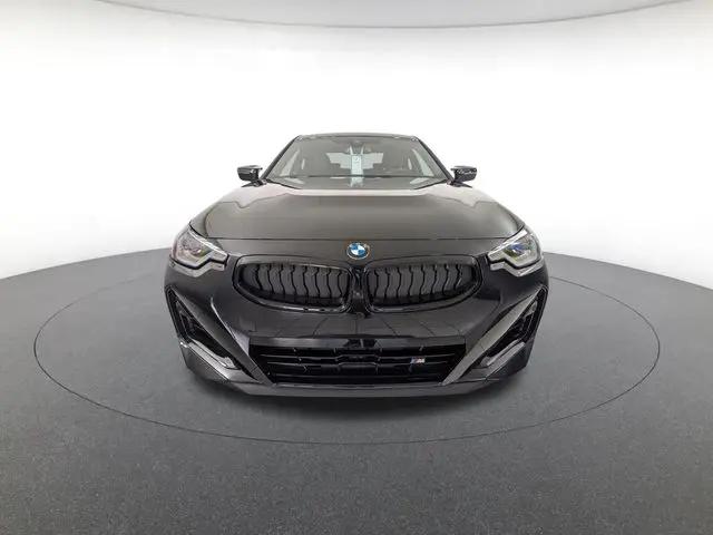 2025 BMW M240 i