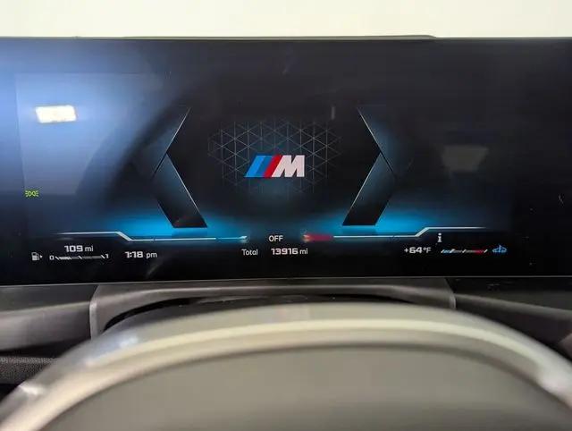 2025 BMW M240 i