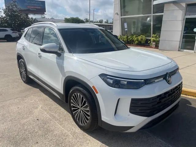2025 Volkswagen Tiguan 2.0T S