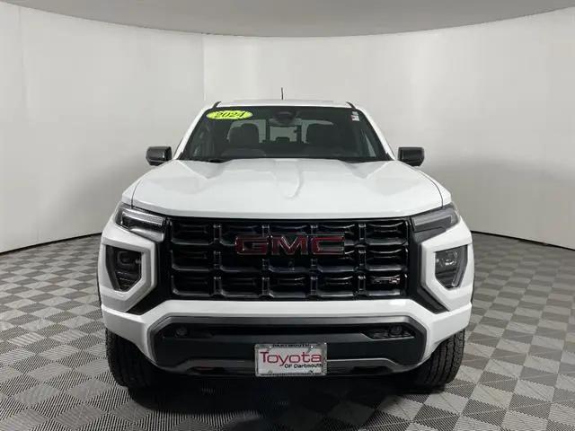 2024 GMC Canyon 4WD AT4