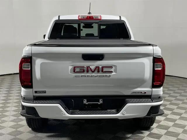 2024 GMC Canyon 4WD AT4