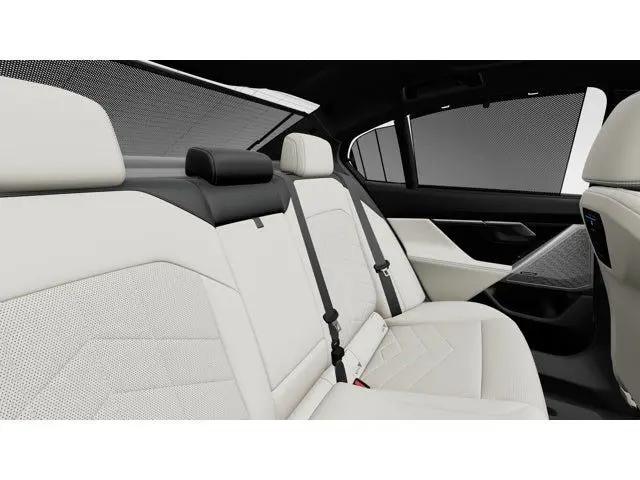 2027 BMW 5 Series 550e xDrive