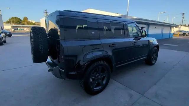 2021 Land Rover Defender 110 X-Dynamic SE