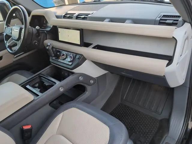 2021 Land Rover Defender 110 X-Dynamic SE