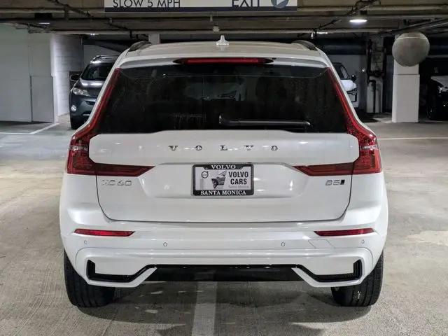 2026 Volvo XC60 B5 Plus