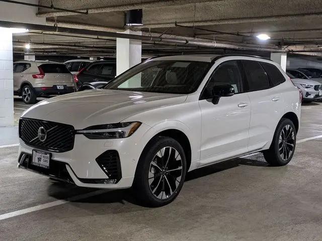 2026 Volvo XC60 B5 Plus