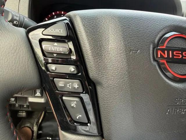 2026 Nissan Frontier Crew Cab PRO-4X 4x4