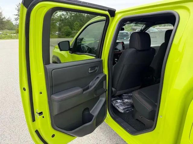 2026 Nissan Frontier Crew Cab PRO-4X 4x4