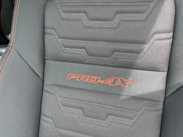2026 Nissan Frontier Crew Cab PRO-4X 4x4