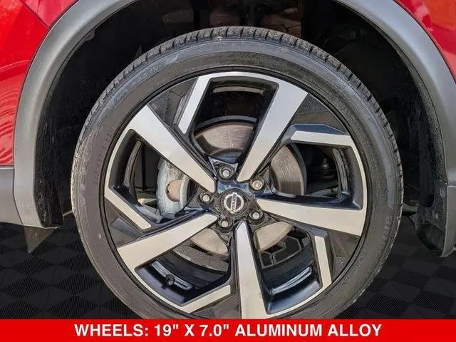 2022 Nissan Rogue Sport SL AWD Xtronic CVT