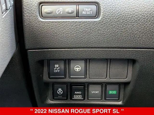 2022 Nissan Rogue Sport SL AWD Xtronic CVT