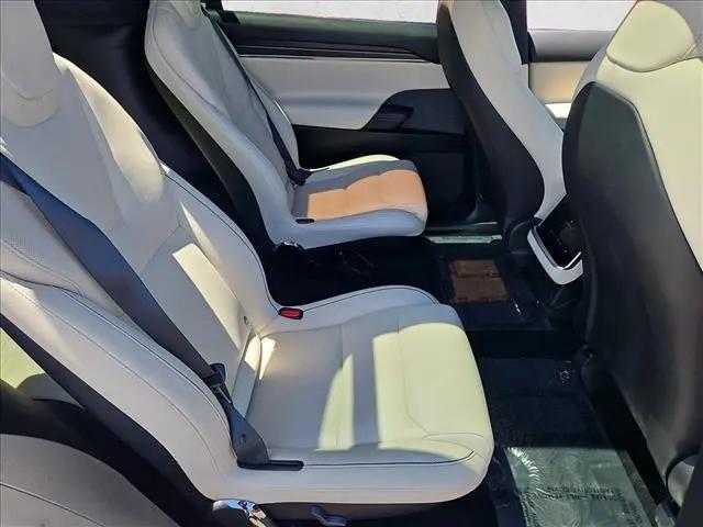 2022 Tesla Model X Plaid Tri Motor All-Wheel Drive